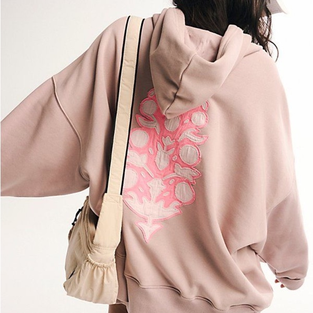 Free People FP Movement Women’s Sprint to the Finish Logo Hoodie Oyster/Sunset